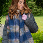 PM Navy mix fluffy check scarf