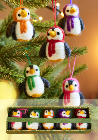 N-UK Penguin Set Decoration