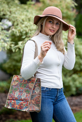 EKN Tapestry Shopper - Strawberry Thief Red