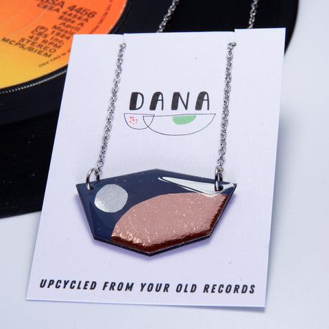 Dana Geo Necklace - Grey/Copper/Silver