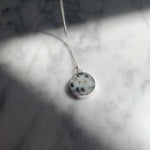 Decadorn Pendant Necklace-Full Circle-Kiwi Jasper Silver